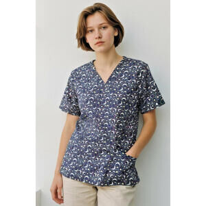 White Cross Scrub Top Ladies Sz Med Easy Care Great Cond, Check Measurements